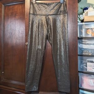 VS Pink Ultimate Active Crop Legging